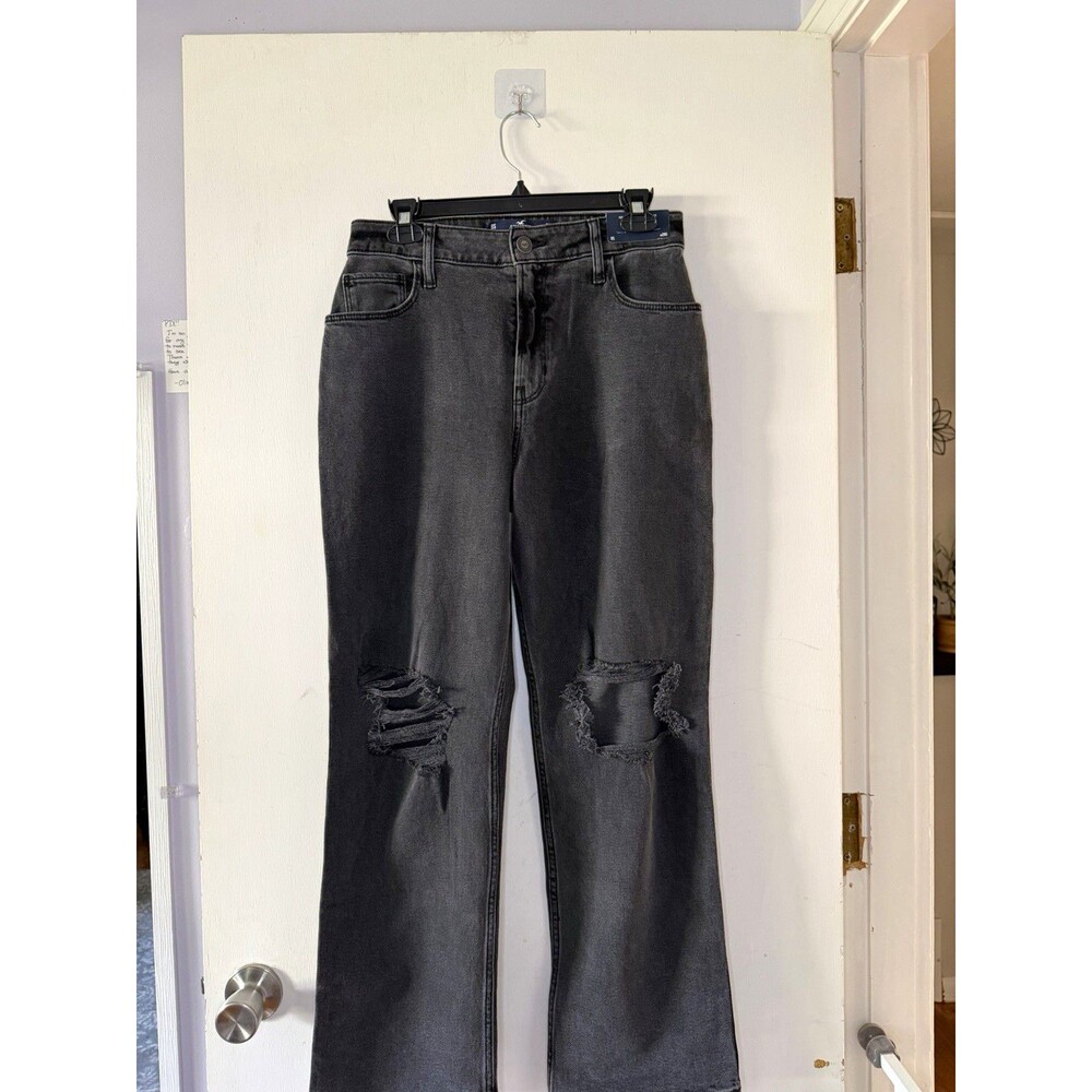 NWT Hollister Women’s Straight Jeans Size 8 Dark Wash Distressed Stretch Denim